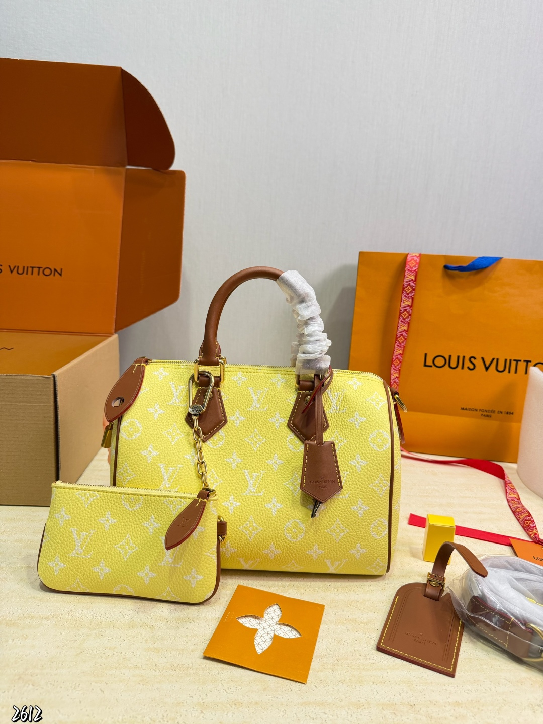 LV Speedy P34 Handbag Crossbody Top Handle 2